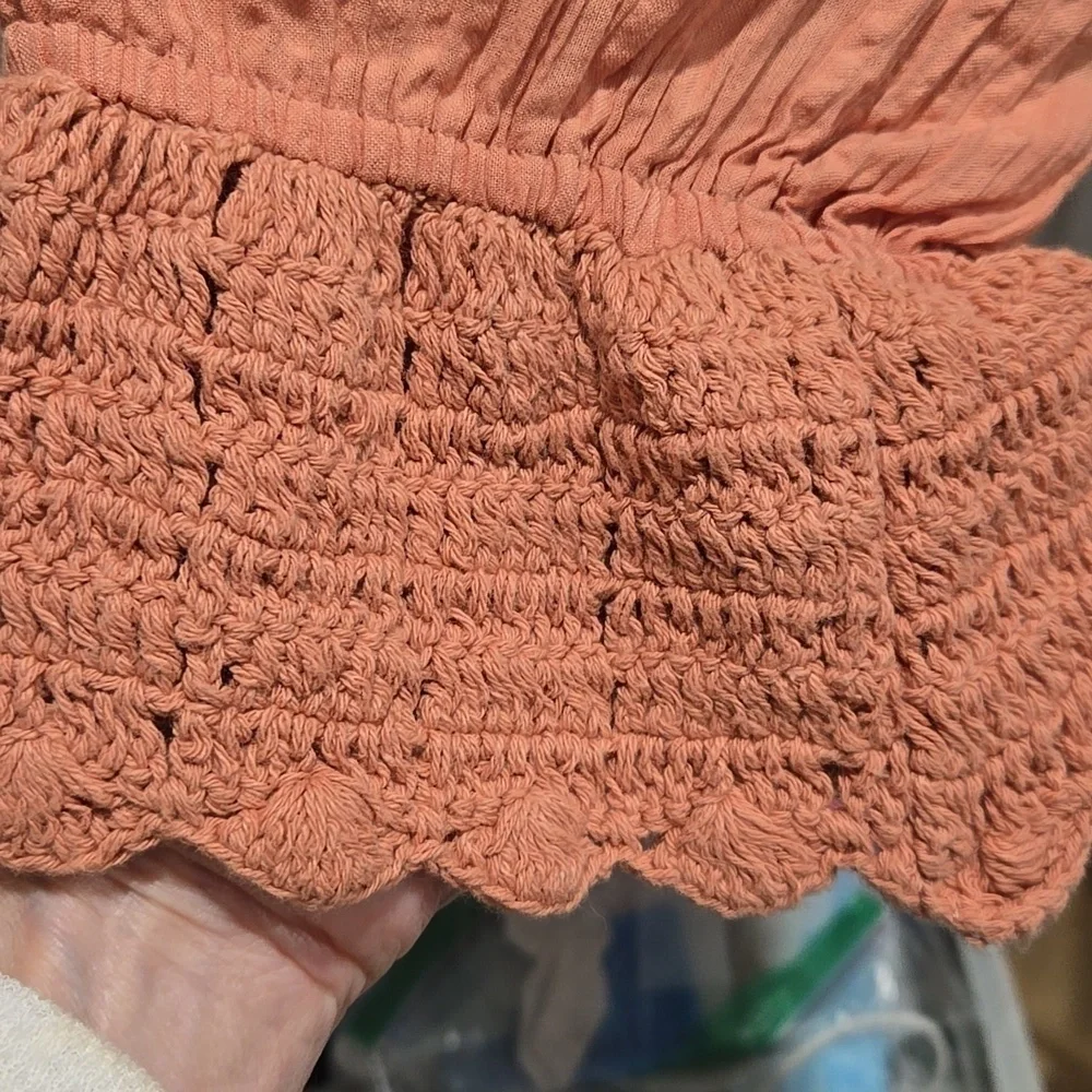 FREE PEOPLE Megan Crochet Top Shirt / Coral Sand S